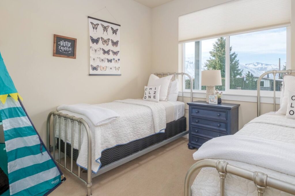 052a6f69-13c8-4024-b4d9-a1164bcee25b