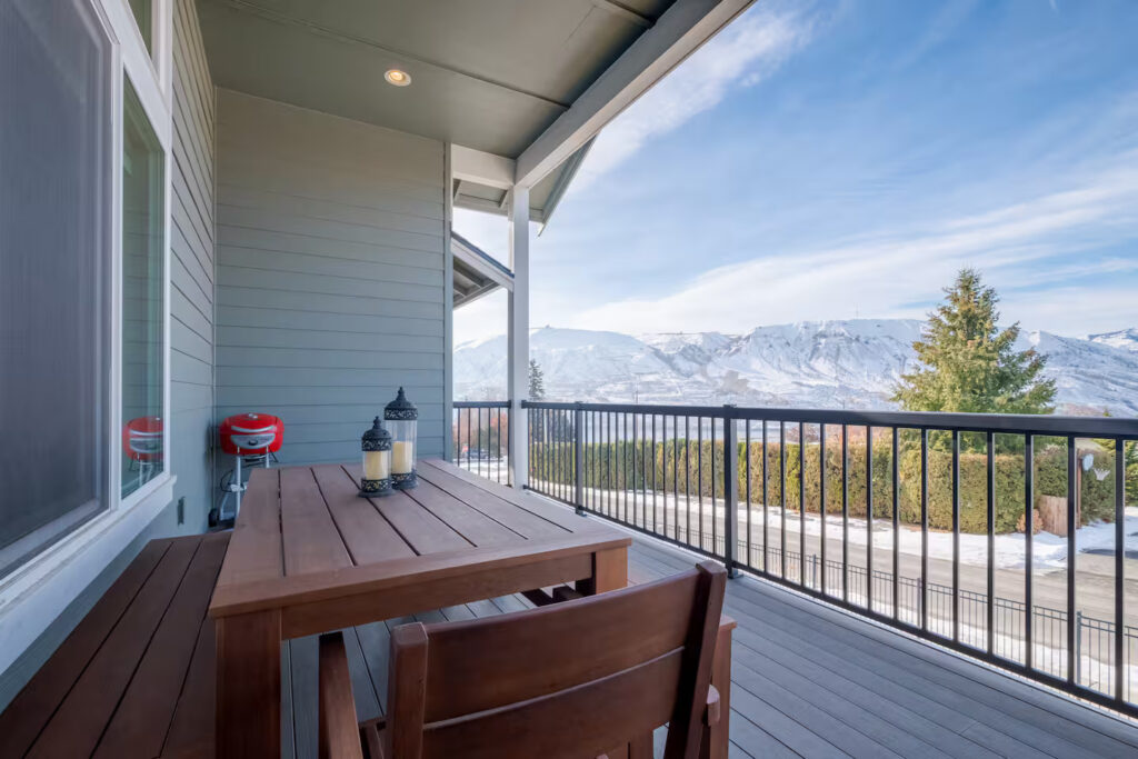 056f7a98-4a56-4f32-89d1-0fe75a927bad